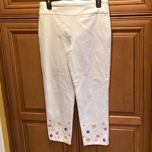 WHITE ANKLE PANTS WITH MULTI COLORED HOLES